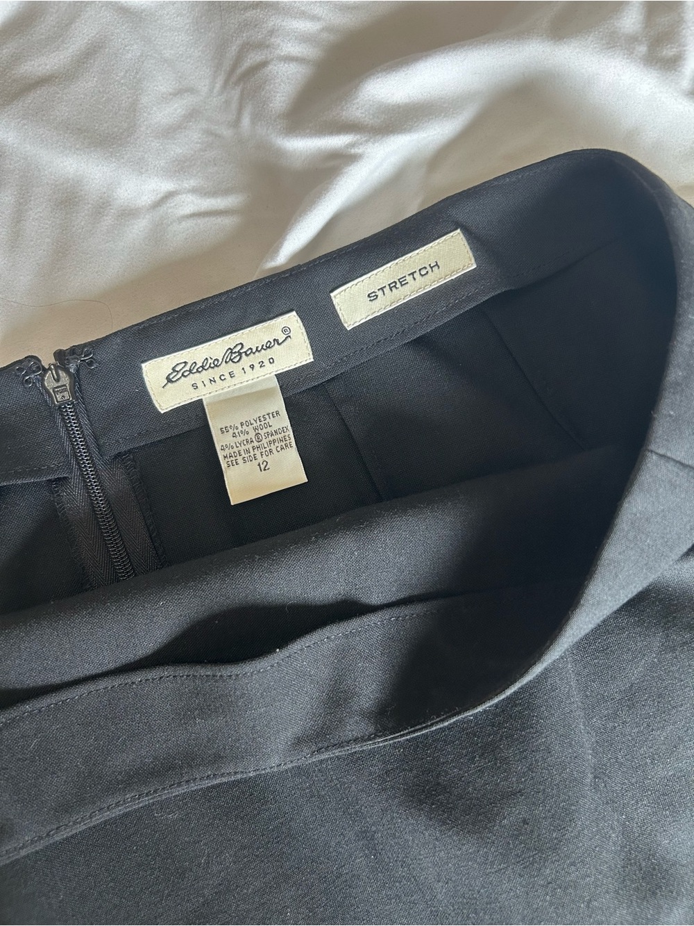 Vintage Wool Eddie Bauer Blend Midi Pencil Skirt - Size 12